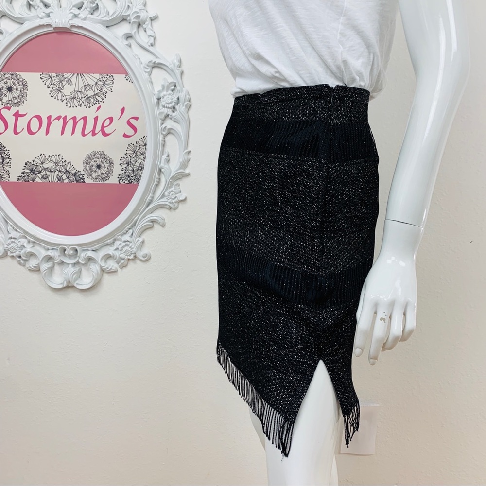 Giancarlo Ferrari / Black Silver Fringed Mini - Picture 5 of 6